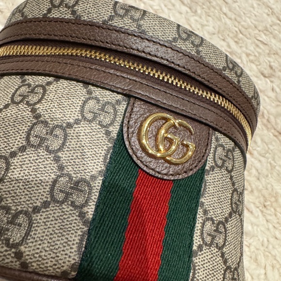 Gucci Women's Ophidia Cosmetic Case Beige GG Supreme w Red Ribbon Detail -Unisex - Picture 2 of 7